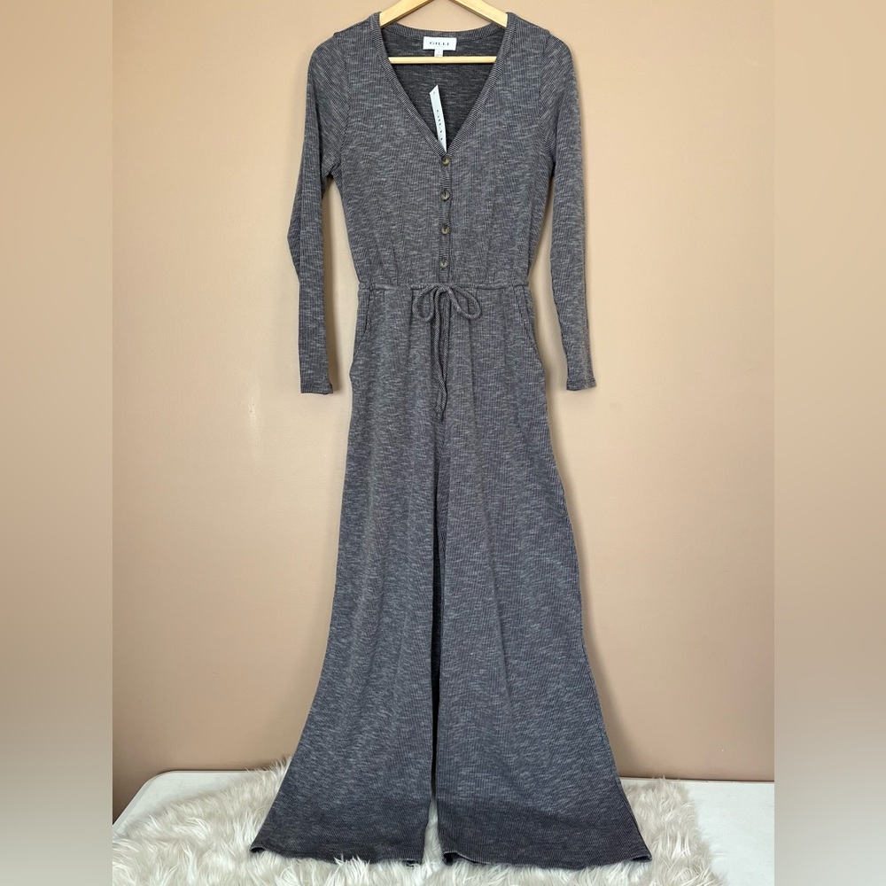 {Gilli} Ribbed Long Sleeve Jumpsuit in Grey - Womens Small
